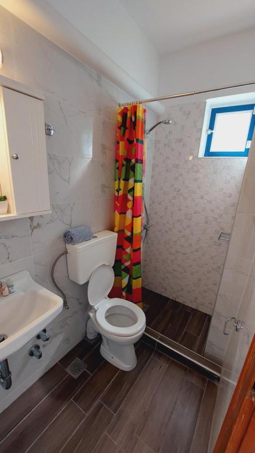 Emilios Eleni Studios Nidhrion Exteriör bild